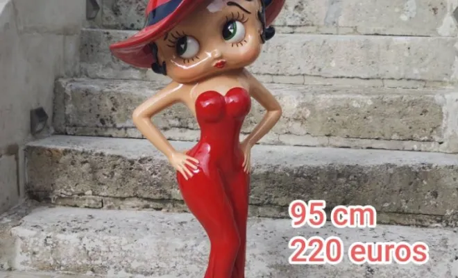 Vente de résines contemporaines peint à la main à Soissons, Soissons, Ecobrocante